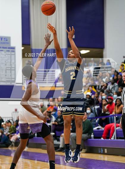 Thumbnail 1 in Decatur Central vs. Ben Davis (IHSAA 4A Sectional Semi-Final) photogallery.