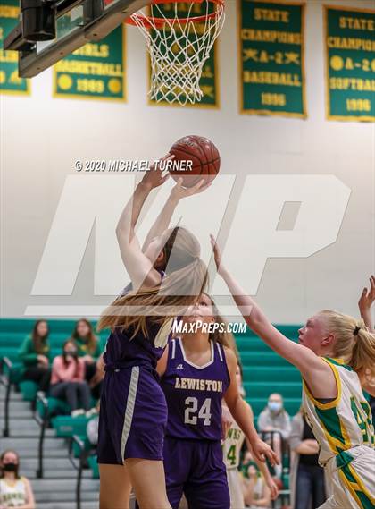 Thumbnail 2 in Lewiston @ Lakeland photogallery.