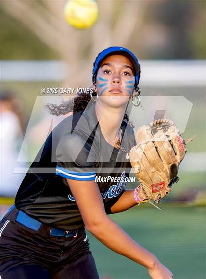 Thumbnail 2 in Whitney @ Rocklin photogallery.