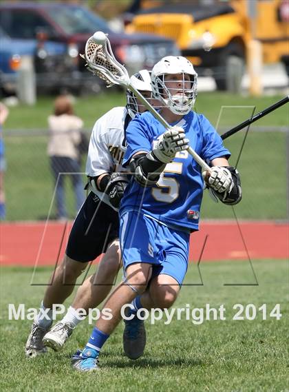 Thumbnail 1 in RHAM vs Rockville (CIAC Class M Qualifying Round) photogallery.