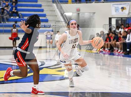 Thumbnail 2 in Lakeside vs. Marion (AAA 5A State Playoff first round) photogallery.