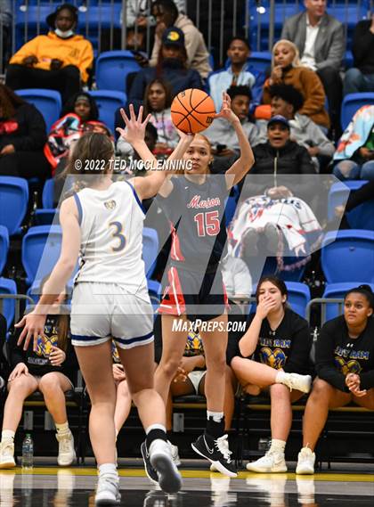 Thumbnail 1 in Lakeside vs. Marion (AAA 5A State Playoff first round) photogallery.