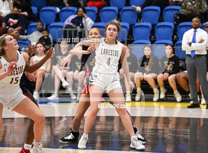 Thumbnail 3 in Lakeside vs. Marion (AAA 5A State Playoff first round) photogallery.