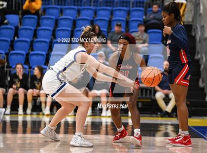 Thumbnail 2 in Lakeside vs. Marion (AAA 5A State Playoff first round) photogallery.