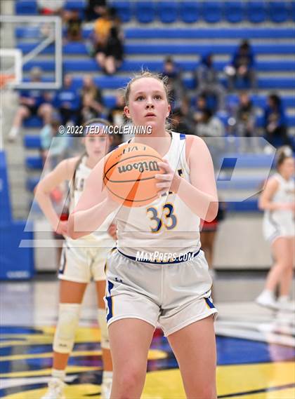 Thumbnail 2 in Lakeside vs. Marion (AAA 5A State Playoff first round) photogallery.