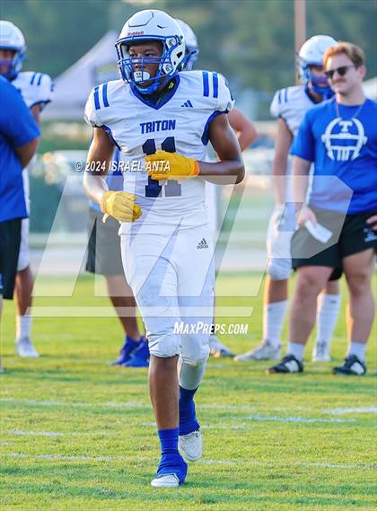 Thumbnail 2 in Triton vs Cape Fear (2024 Football Jamboree) photogallery.