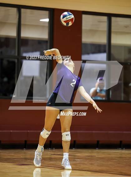 Thumbnail 1 in Bonham @ Callisburg photogallery.