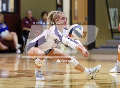 Thumbnail 3 in Bonham @ Callisburg photogallery.