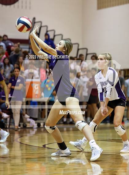 Thumbnail 3 in Bonham @ Callisburg photogallery.