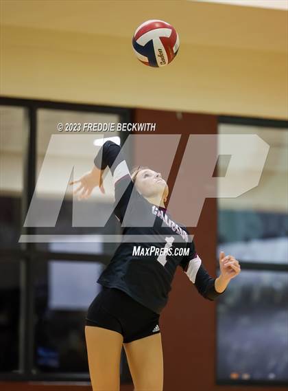 Thumbnail 3 in Bonham @ Callisburg photogallery.