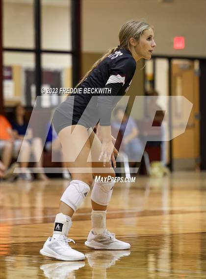 Thumbnail 3 in Bonham @ Callisburg photogallery.