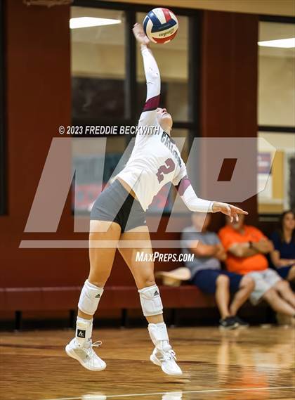 Thumbnail 2 in Bonham @ Callisburg photogallery.