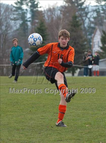 Thumbnail 2 in Friends Academy vs. Marathon (NYSPHSAA Class C Final) photogallery.