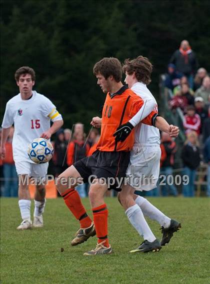 Thumbnail 2 in Friends Academy vs. Marathon (NYSPHSAA Class C Final) photogallery.