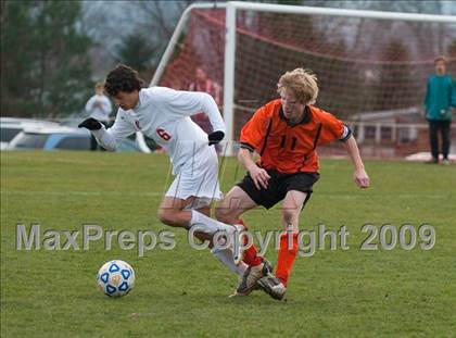 Thumbnail 3 in Friends Academy vs. Marathon (NYSPHSAA Class C Final) photogallery.