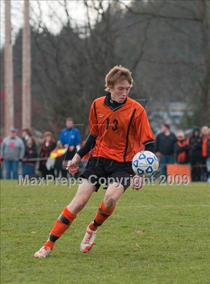 Thumbnail 1 in Friends Academy vs. Marathon (NYSPHSAA Class C Final) photogallery.