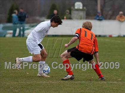 Thumbnail 2 in Friends Academy vs. Marathon (NYSPHSAA Class C Final) photogallery.