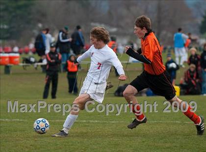 Thumbnail 3 in Friends Academy vs. Marathon (NYSPHSAA Class C Final) photogallery.