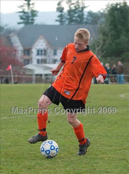 Thumbnail 2 in Friends Academy vs. Marathon (NYSPHSAA Class C Final) photogallery.