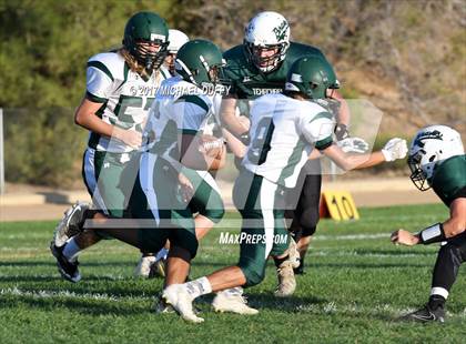 Thumbnail 3 in Burroughs @ Tehachapi photogallery.