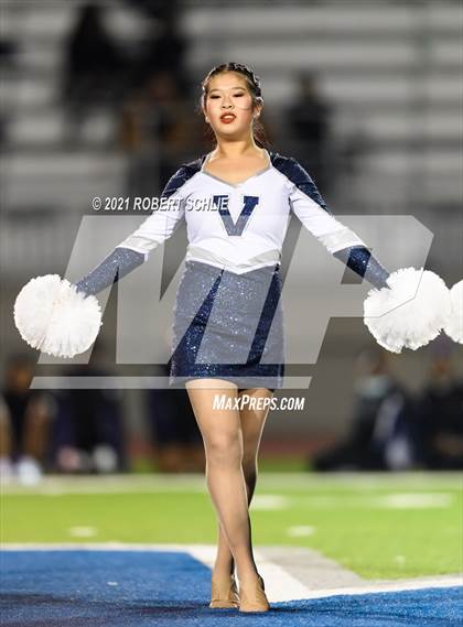 Thumbnail 1 in Sacramento @ Vista del Lago photogallery.