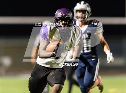 Thumbnail 2 in Sacramento @ Vista del Lago photogallery.