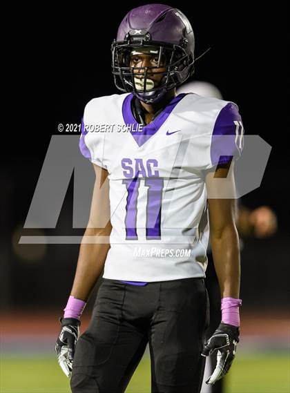 Thumbnail 2 in Sacramento @ Vista del Lago photogallery.