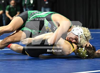 Thumbnail 3 in UIL 5A/6A State Championships - Round 1 photogallery.