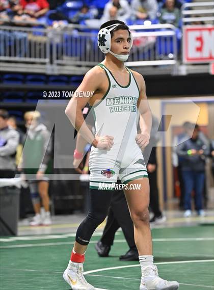 Thumbnail 2 in UIL 5A/6A State Championships - Round 1 photogallery.