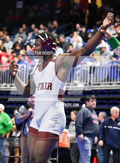 Thumbnail 2 in UIL 5A/6A State Championships - Round 1 photogallery.