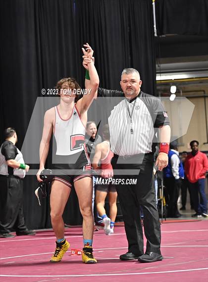 Thumbnail 2 in UIL 5A/6A State Championships - Round 1 photogallery.