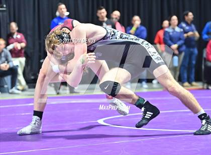 Thumbnail 2 in UIL 5A/6A State Championships - Round 1 photogallery.