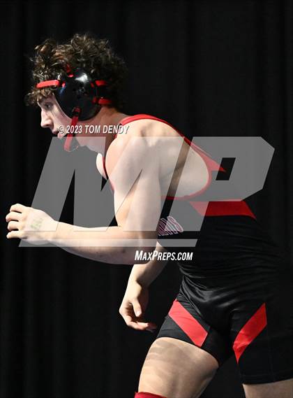 Thumbnail 1 in UIL 5A/6A State Championships - Round 1 photogallery.