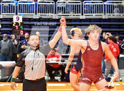 Thumbnail 2 in UIL 5A/6A State Championships - Round 1 photogallery.