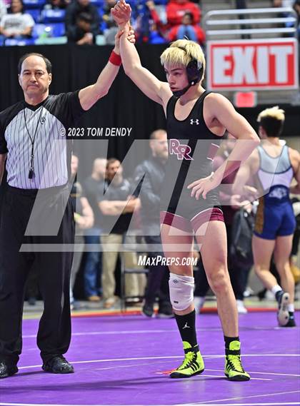Thumbnail 3 in UIL 5A/6A State Championships - Round 1 photogallery.