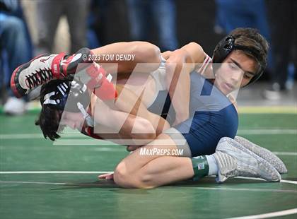 Thumbnail 2 in UIL 5A/6A State Championships - Round 1 photogallery.