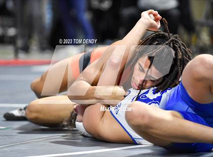 Thumbnail 2 in UIL 5A/6A State Championships - Round 1 photogallery.
