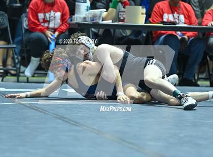 Thumbnail 2 in UIL 5A/6A State Championships - Round 1 photogallery.