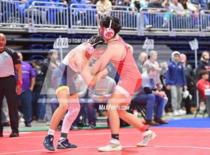 Thumbnail 2 in UIL 5A/6A State Championships - Round 1 photogallery.