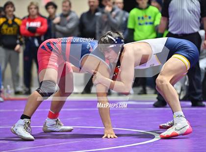 Thumbnail 2 in UIL 5A/6A State Championships - Round 1 photogallery.