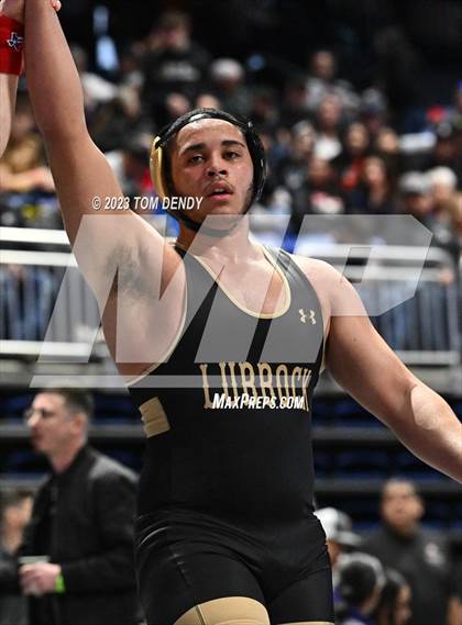 Thumbnail 1 in UIL 5A/6A State Championships - Round 1 photogallery.