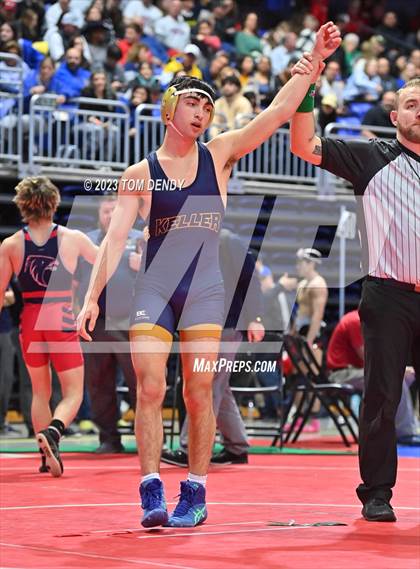 Thumbnail 1 in UIL 5A/6A State Championships - Round 1 photogallery.