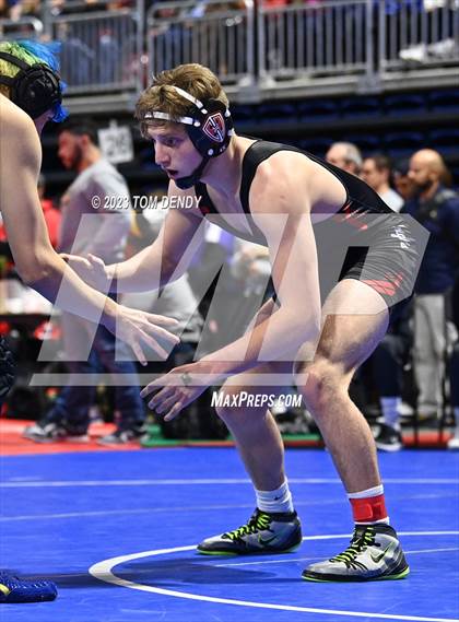 Thumbnail 1 in UIL 5A/6A State Championships - Round 1 photogallery.