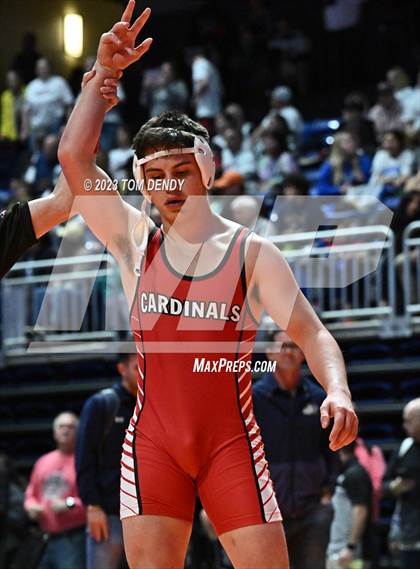 Thumbnail 2 in UIL 5A/6A State Championships - Round 1 photogallery.