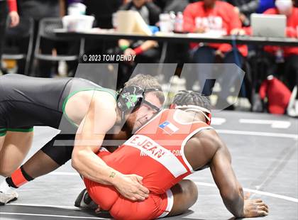 Thumbnail 1 in UIL 5A/6A State Championships - Round 1 photogallery.