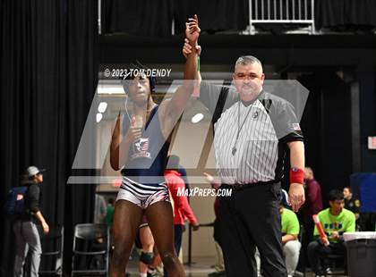 Thumbnail 1 in UIL 5A/6A State Championships - Round 1 photogallery.