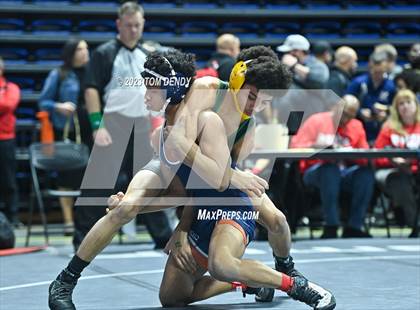 Thumbnail 2 in UIL 5A/6A State Championships - Round 1 photogallery.