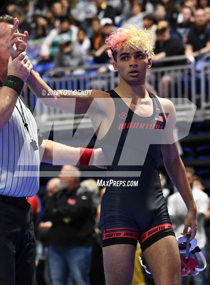 Thumbnail 1 in UIL 5A/6A State Championships - Round 1 photogallery.