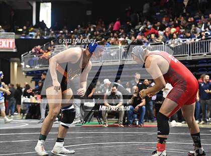 Thumbnail 2 in UIL 5A/6A State Championships - Round 1 photogallery.