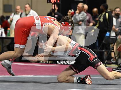Thumbnail 1 in UIL 5A/6A State Championships - Round 1 photogallery.